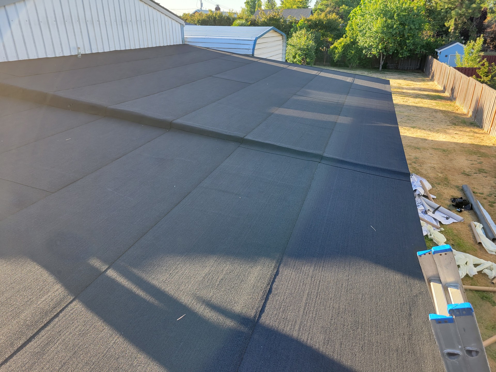 Roll-Roofing-Pic-2.jpg Roll-Roofing-Pic-2.jpg